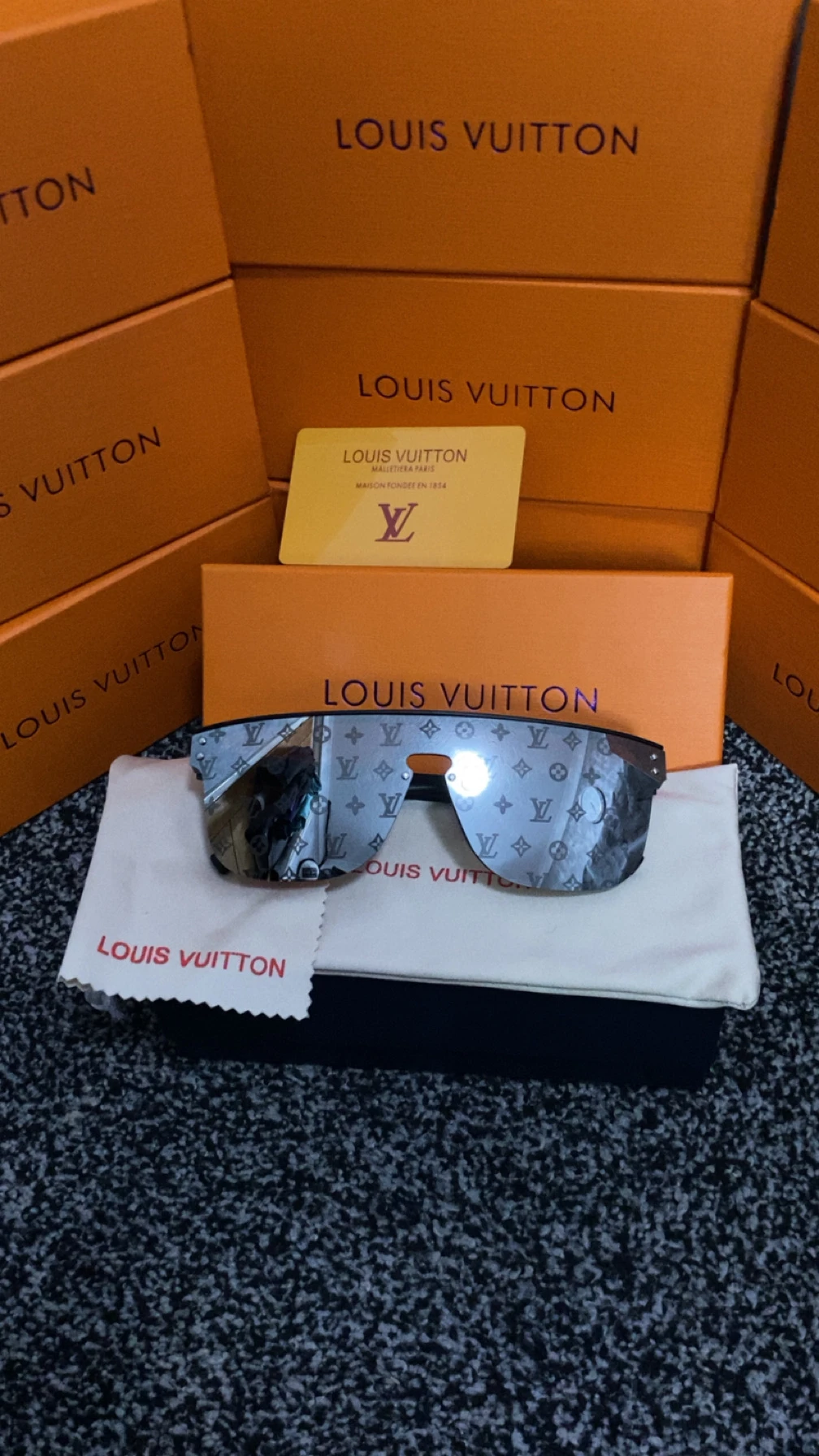 LV Shades
